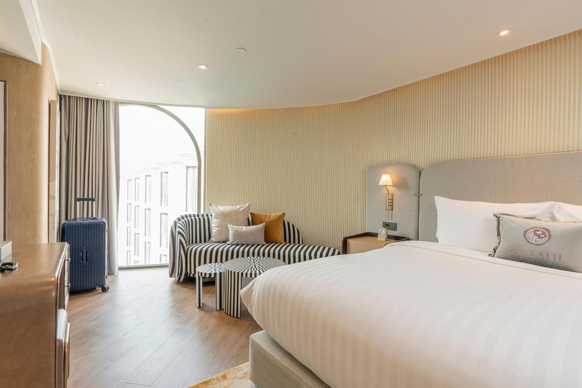 The Salil Hotel Riverside Bangkok Ngoại thất bức ảnh Deluxe Room