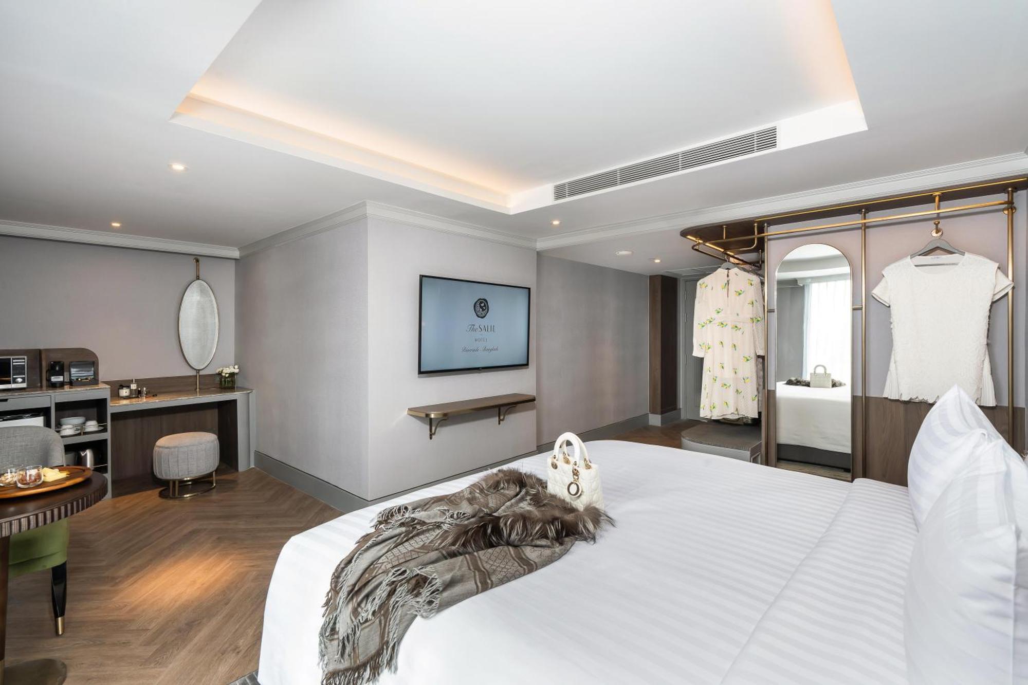 The Salil Hotel Riverside Bangkok Ngoại thất bức ảnh Deluxe Room